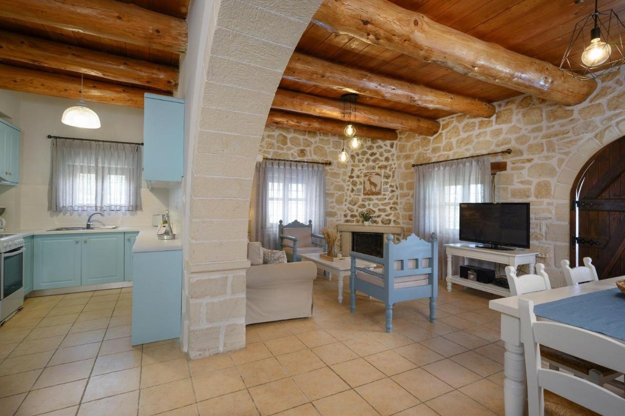 Fílippos Kontis Village מראה חיצוני תמונה