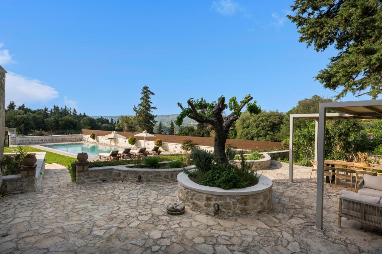 Fílippos Kontis Village מראה חיצוני תמונה